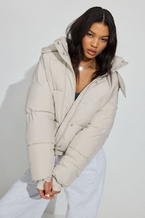 Women Garage Perfect Down Jackets White / White | A-7153890