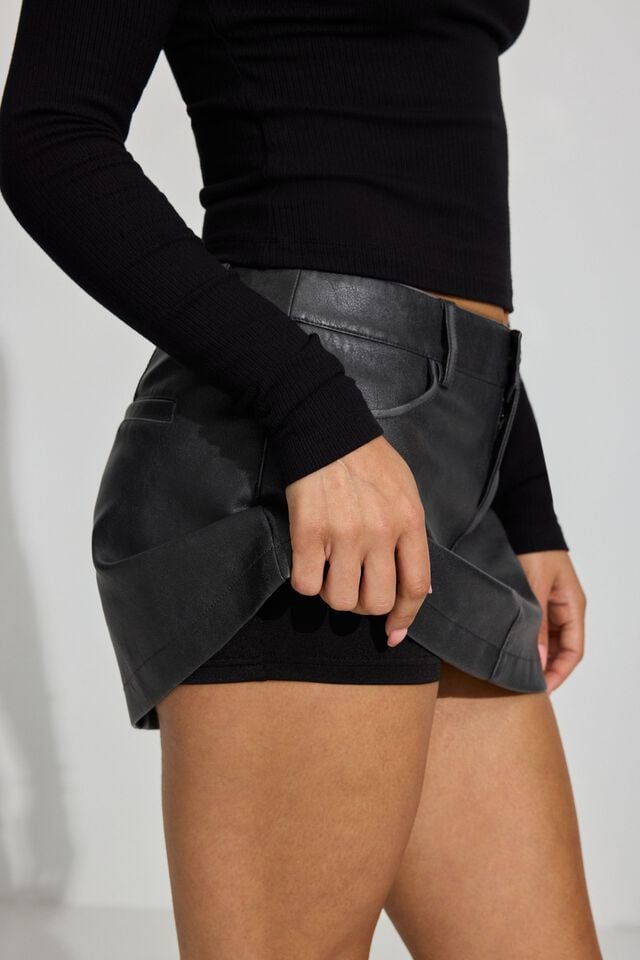 Women Garage Brynn Faux Leather Micro Skorts Black | A-7816529