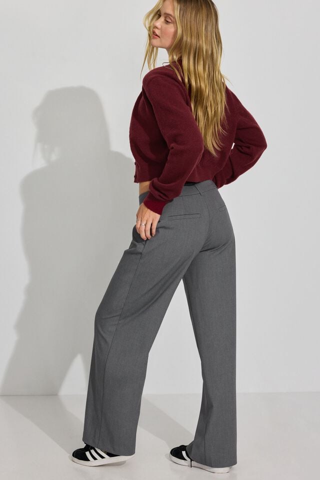 Women Garage Low Rise Relaxed Pants Grey | A-4975182