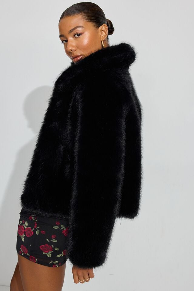 Women Garage Short Faux Fur Coat Black | A-2749836