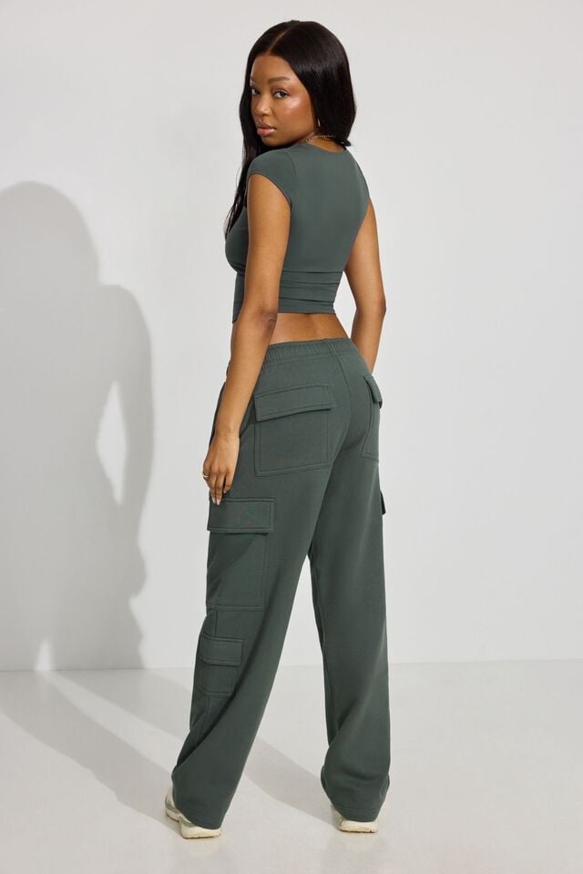 Women Garage Ultrafleece Cargo Sweatpants Dark Green | A-4630872